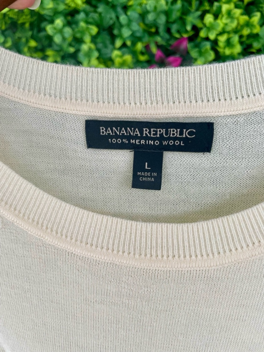 Banana Republic 100% Merino Wool Lace Appliqué Sweater Tank Top Ivory Large - Picture 7 of 8